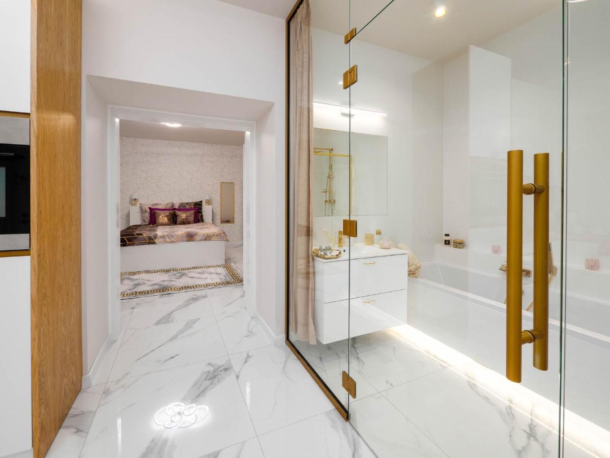 Apartament Gold Aleja Nmp 8 - Free Parking Ченстохова Экстерьер фото