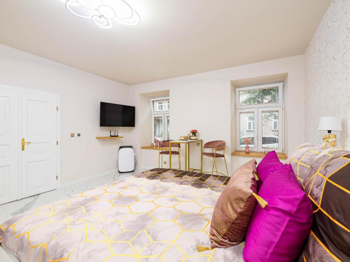 Apartament Gold Aleja Nmp 8 - Free Parking Ченстохова Экстерьер фото