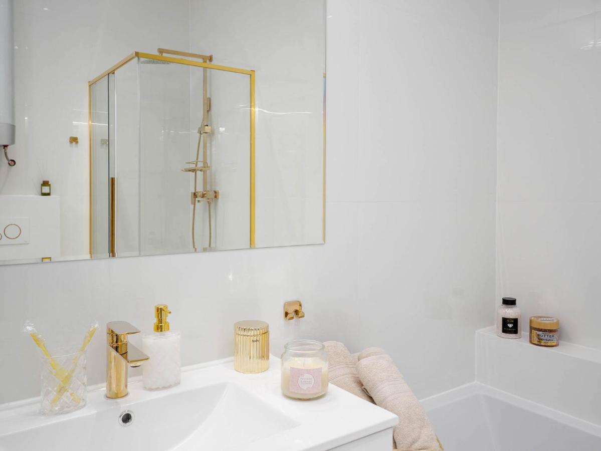 Apartament Gold Aleja Nmp 8 - Free Parking Ченстохова Экстерьер фото